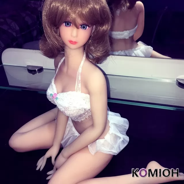 6201 Komioh Doll