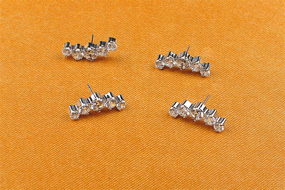 ASTM F136 Titanium Threadless Top Parts Push Pin Labret Body Piercing Jewelry 5pcs Zircon Stone Jewelry -T25