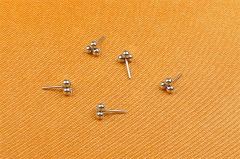 Three ball Titanium Internally Threadless Bezel Set Cubic Titanium Ear Piercing Earrings Jewelry 3mm/2mm Parts --T26