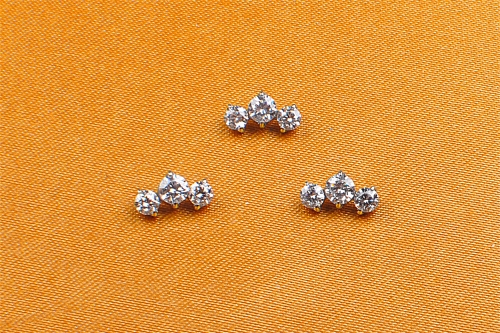 Good Quality piercing supply Low Price ASTM-F136 titanium Exquisite Earrings Brilliant Rhinestone Earring Jewelry tragus piercing jewelry--P146