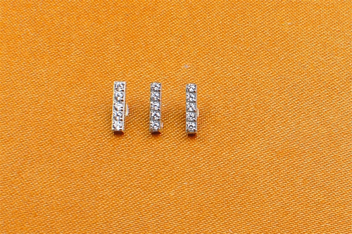 ASTM-F136 titanium Gemmed Rail Internally Threaded Top Ends Lip Labret Body Piercing Jewelry Wholesalers piercing supply--P150