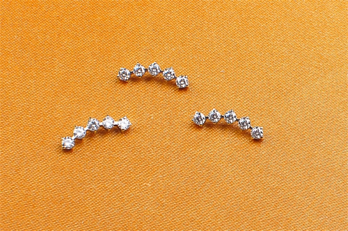 Nine safe piercing Wholesale trendy custom ASTM-F136 titanium statement simple stud 5 Coupling earrings for ladies piercing supply--P145