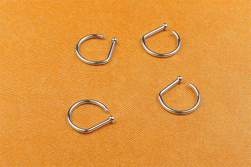 Piercing Jewelry nose  Jewelry Body Piercing ASTM F136 Titanium Jewelry Letter D Shape Titanium Gift ASTM F136-W31