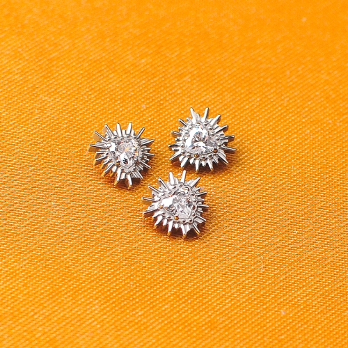 Internally Threaded Implant Grade ASTM-F136 Titanium Wholesale Price Heart Prickly white Zircon Shield Earrings Labret Piercing Jewelry-P239