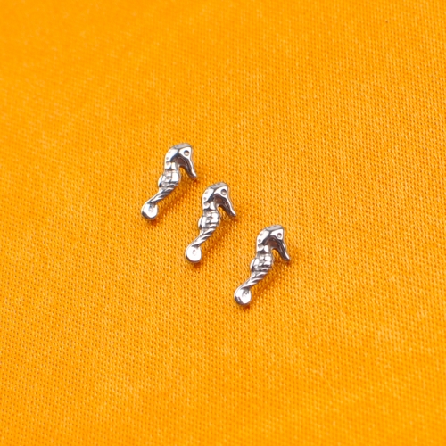 Helix piercing  Minimalist Hypoallergenic Cute Design ASTM-F136 titanium Mini Hippocampus Piercing Earrings -P247