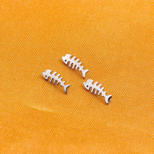 F136 Titanium Cute Mini Fishbone Stud Earrings Women Girls Party Jewelry-P259