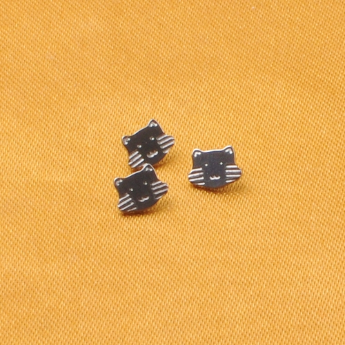 NINESAFE PIERCING JEWELRY the little kitty face made of F136 TITANIUM for man and woman-P376