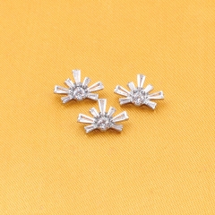 Wholesale ASTM f136 Titanium Piercing Snowflake Shape Stud Ear Septum Nose Lip Earlobe Tragus Cartilage Earrings Women Body--P515