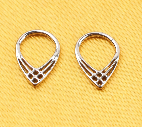 High Polished Hydraulic Nose Rings Titanium 3 Lines Woven Into Web V Shape Segment Ring Body Piercing Jewelry--W256