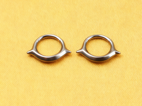 ASTM-F136 Titanium Cool Spike Septum Clicker Nose Rings Hoop Studs Hinged Segment Ear Cartilage Tragus Helix Piercing Jewelry--W257