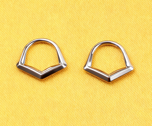 ASTM F136 Grade Titanium New Shape Hinged Nose Ring Clicker Nose Hooks Cartilage Tragus Nostril Body Piercing Jewelry--W250