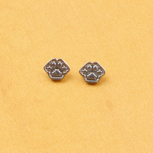 Wholesale ASTM F136 Titanium 3D cat paw Shapes Labret Lip Stud Push in Body Piercing Jewelry Flat Back Rod--P612