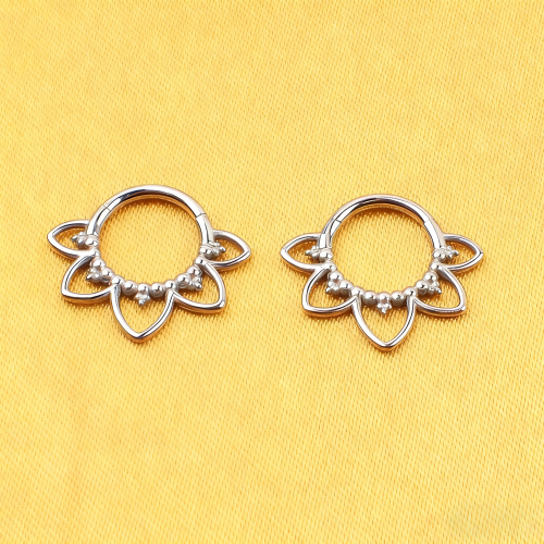 Titanium Gold Plated Flower Septum Ring Hinged Clicker 16G Nose Hoop Cartilage Daith Helix Piercing Women Body Party Gift--W254
