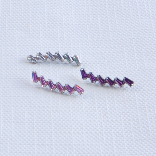 ASTM F136 Implant Grade Titanium Zircon Internally Threaded Labret Helix Tragus Lip Earrings Piercing--P651