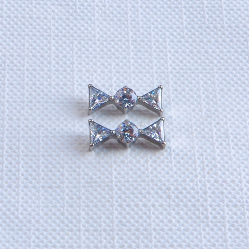 ASTM-F136 Titanium Cute 5A Zirconia Daily Quality Earrings Women Bowtie Internal Thread Fashion Piercing Jewelry Wholesale--P665