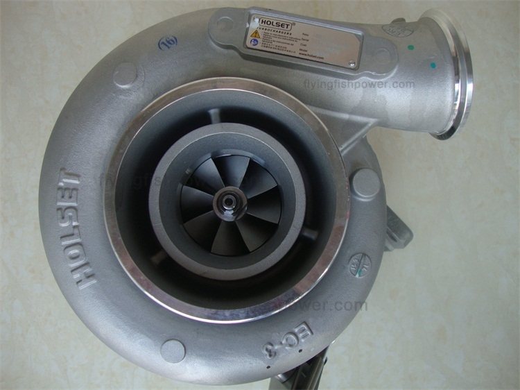 Cummins 6BT 6BTA 6BTAA 6BT5.9 6BTA5.9 6BTAA5.9 Pièces de moteur Turbocompresseur HX35W 4051197