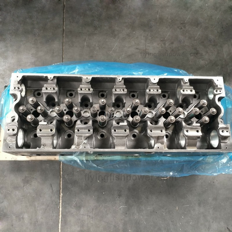 Cummins QSX15 ISX15 X15 Engine Parts Cylinder Head Assy 4962732