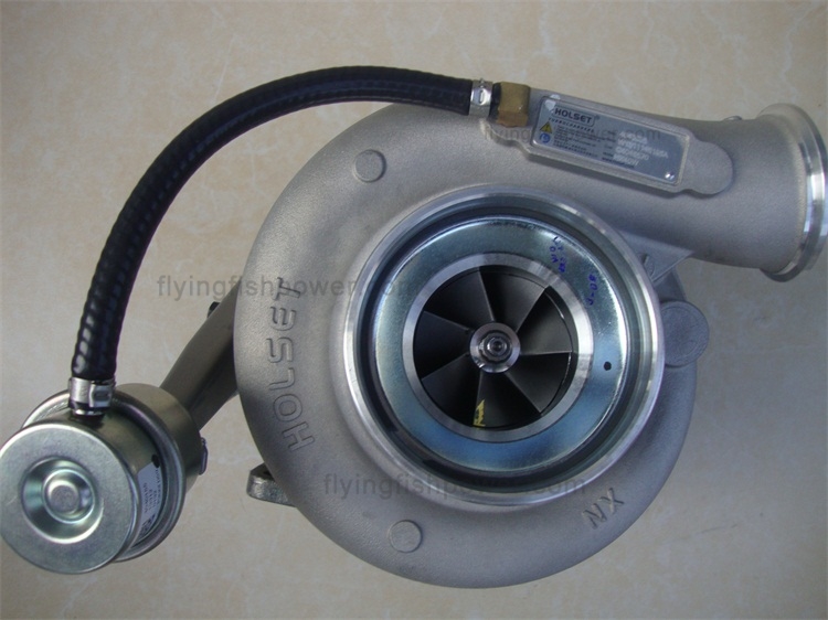 Cummins 6CT ISLE8.9 Engine Parts HX40W Turbocharger 4045055 4045570 4033024 4955900