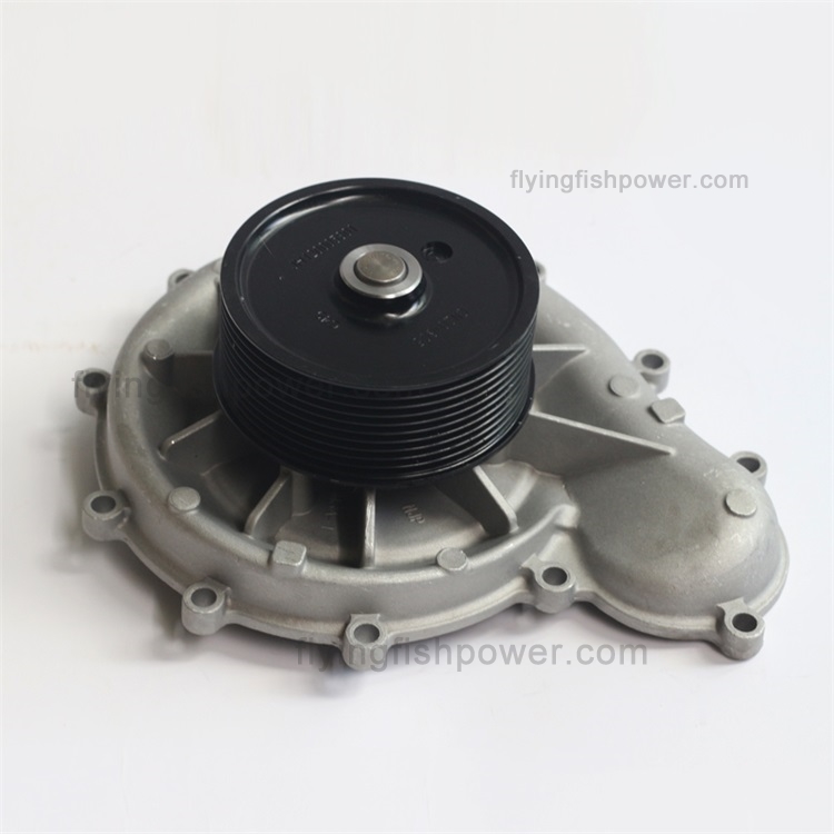 Cummins ISG Diesel Engine Parts Water Pump 3698067