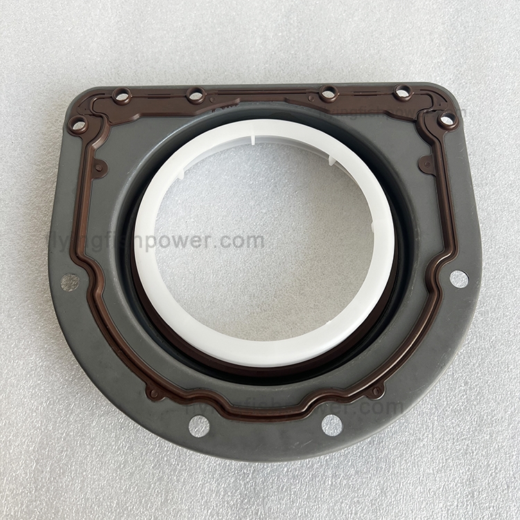 High Quality Diesel Engine Parts Crankshaft Oil Seal 2418F701