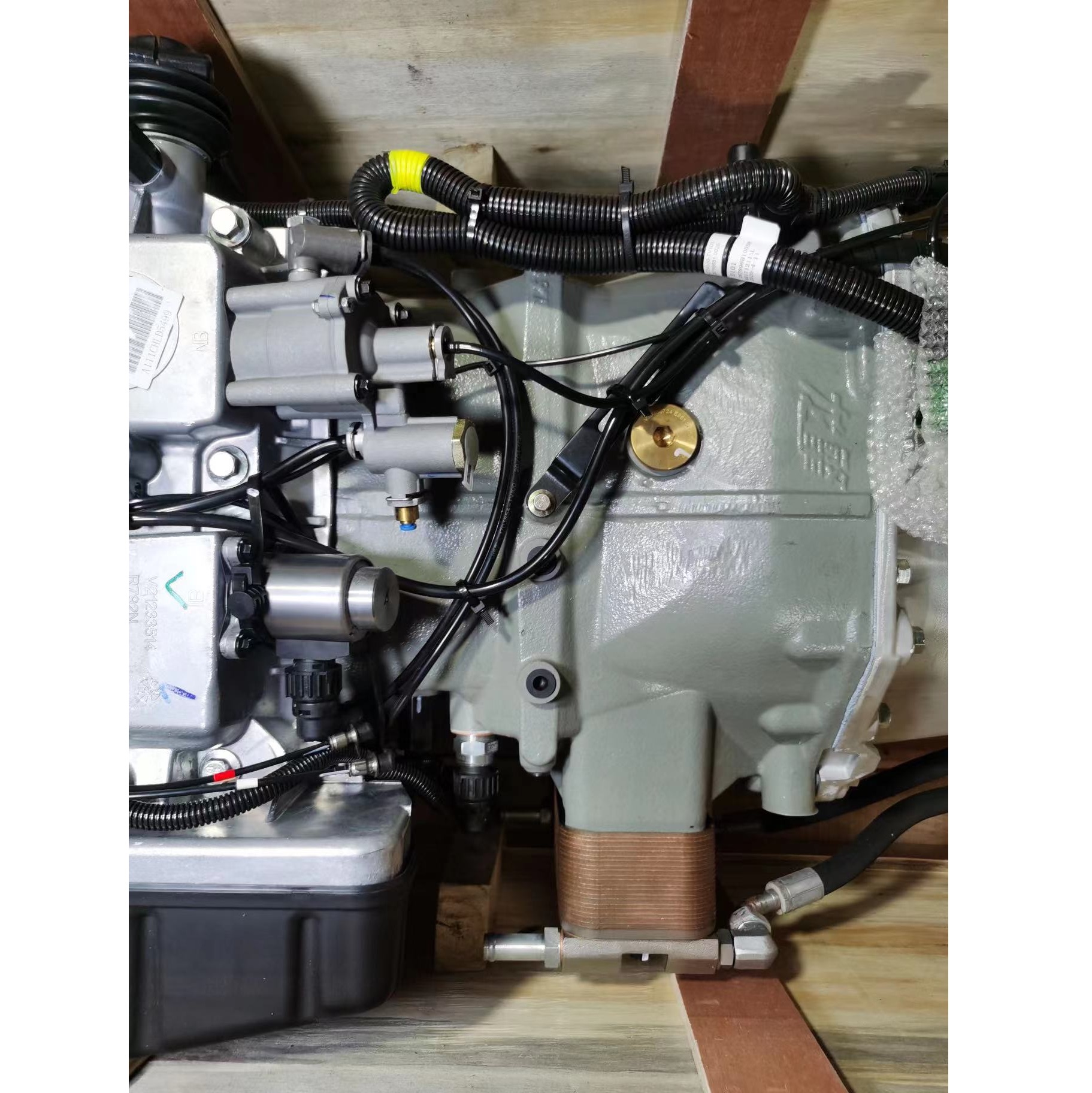 Vente en gros de la qualité OEM Volvo VT2514B 14 vitesses Assemblée boîte de vitesses manuelle pour les pièces de transmission de camion diesel