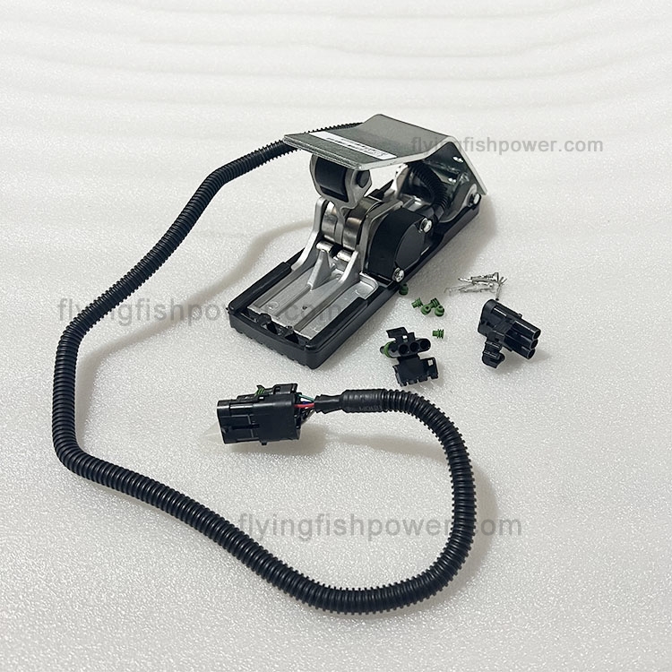 Bus Spare Parts Electronic Accelerator Pedal Assy OEM 11G81-08010 For HIGER KLQ6903GQ-BJM Bus