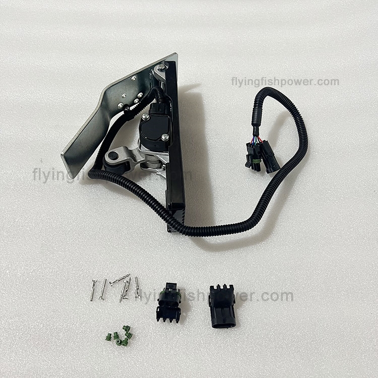 Bus Spare Parts Electronic Accelerator Pedal Assy OEM 11G81-08010 For HIGER KLQ6903GQ-BJM Bus