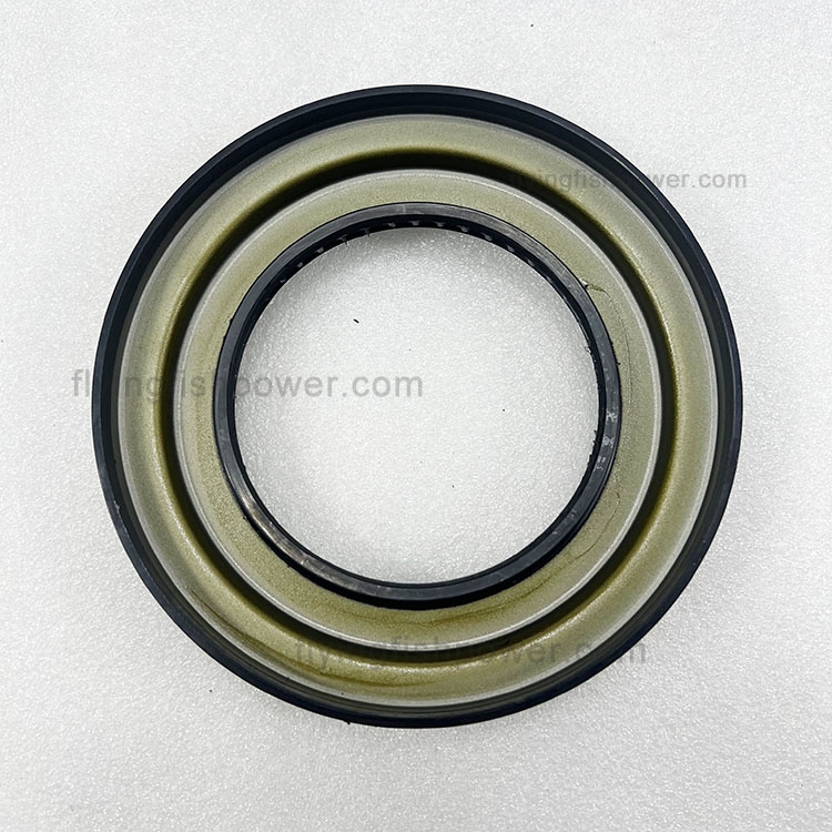 Wholesale 242AY-02514 Oil Seal Assy for Higer Bus Parts