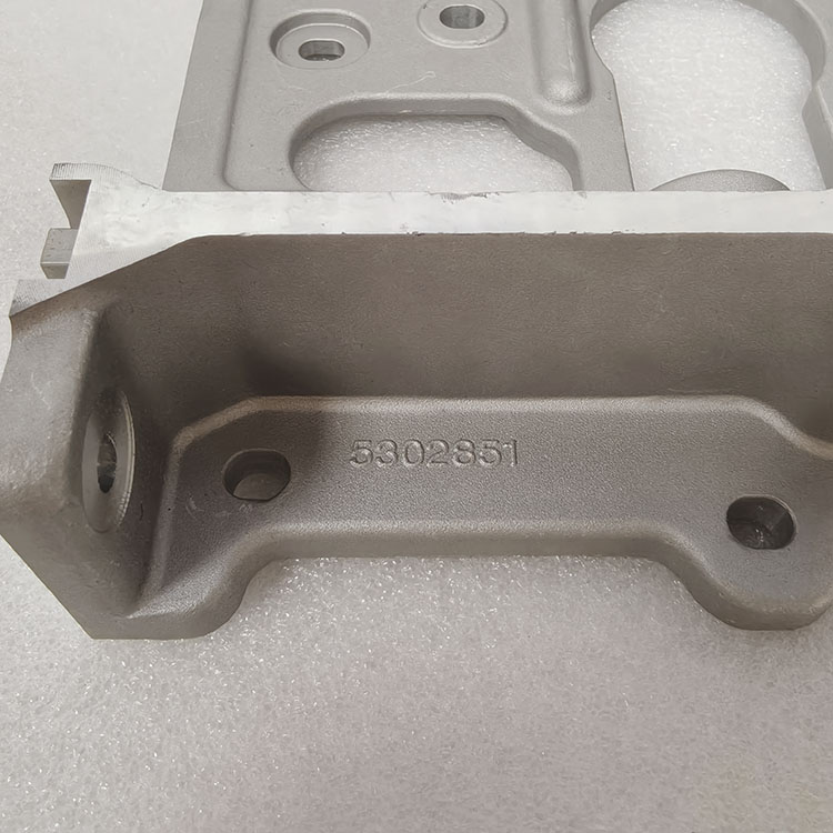 Cummins ISF2.8 Engine Parts Rear Gear Housing 5302852 5259745