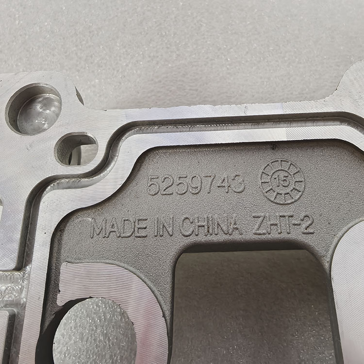 Cummins ISF2.8 Engine Parts Rear Gear Housing 5302852 5259745