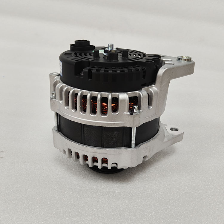 Cummins ISG Engine Parts 28V 110A Alternator 3698351