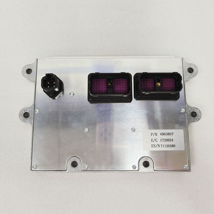 Cummins M11 Engine Parts Electronic Control Module ECM 4963807