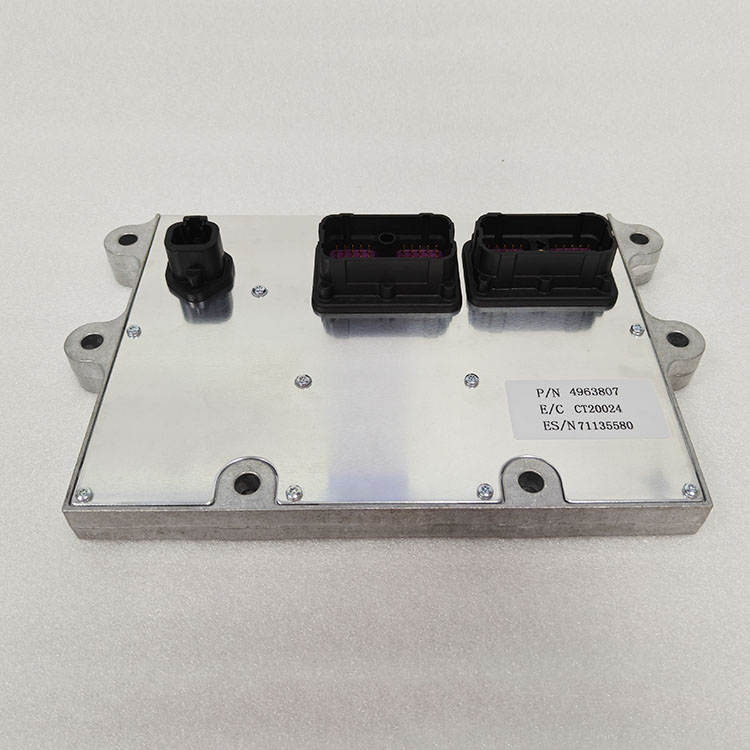 Cummins M11 Engine Parts Electronic Control Module ECM 4963807