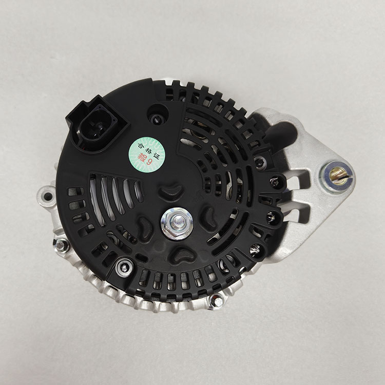 Cummins ISG Engine Parts 28V 110A Alternator 3698351