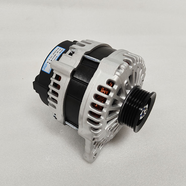 Cummins ISG Engine Parts 28V 110A Alternator 3698351