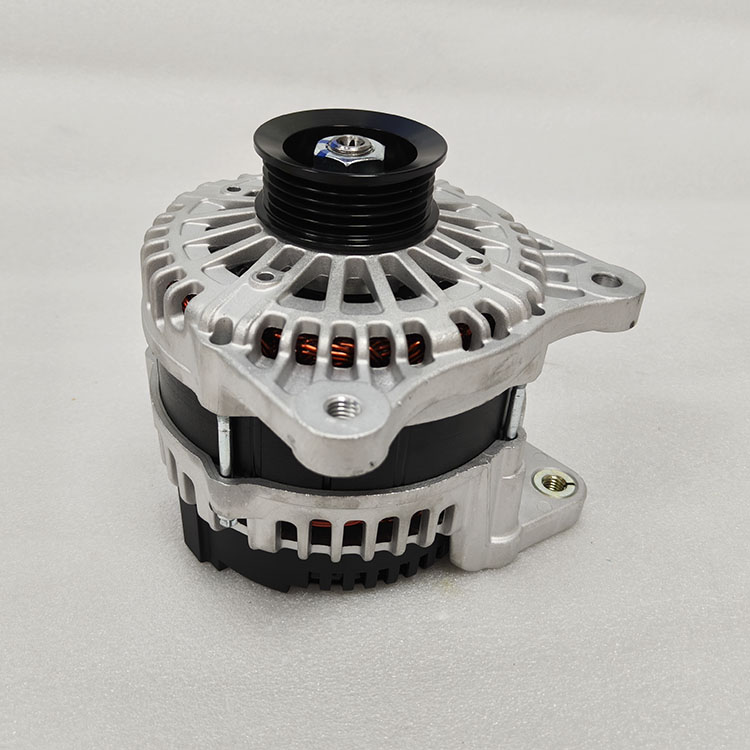 Cummins ISG Engine Parts 28V 110A Alternator 3698351