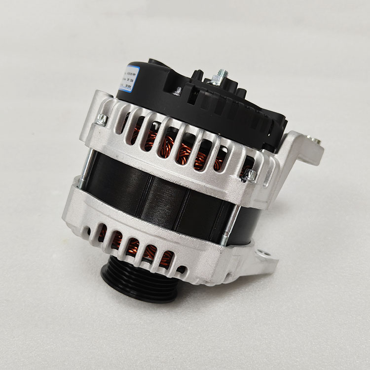Cummins ISG Engine Parts 28V 110A Alternator 3698351