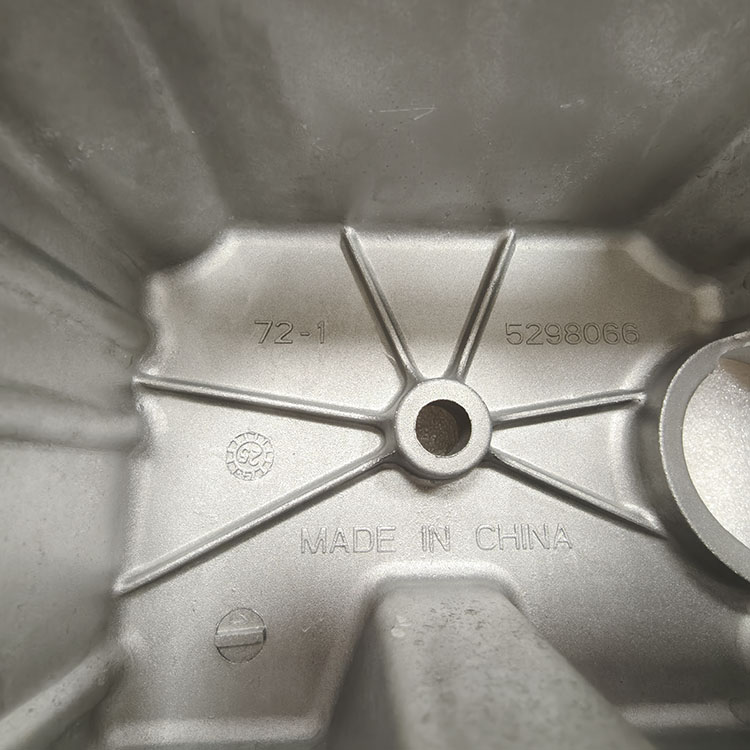 5298066 Valve Cover, Cummins 9.3 Engine Part