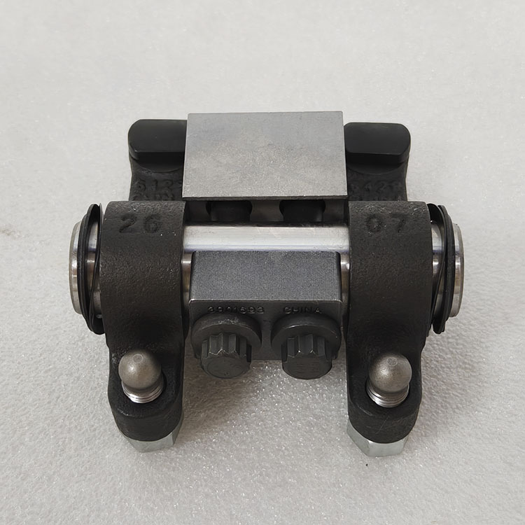 Cummins 6CT S6D114 Engine Parts Rocker Arm Assembly 3934921