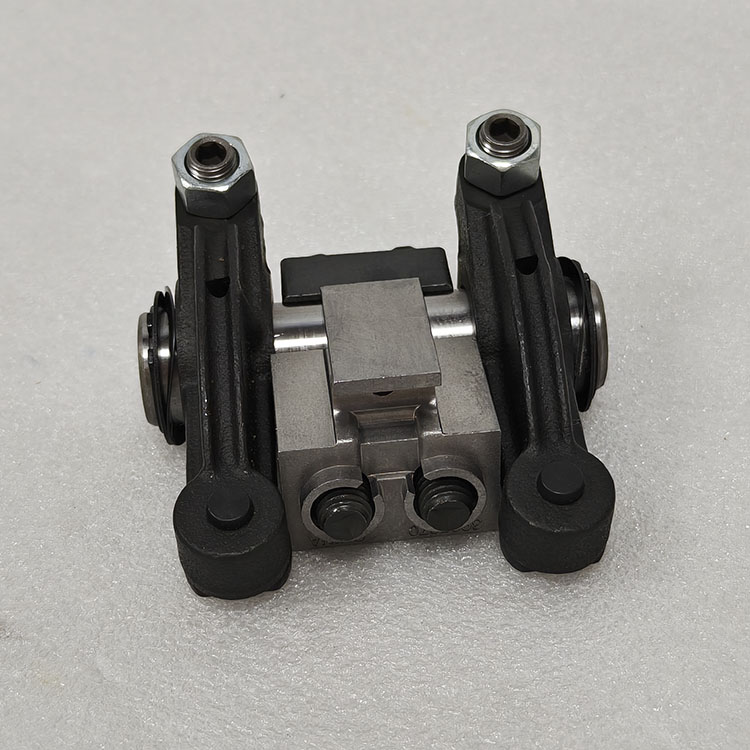 Cummins 6CT S6D114 Engine Parts Rocker Arm Assembly 3934921
