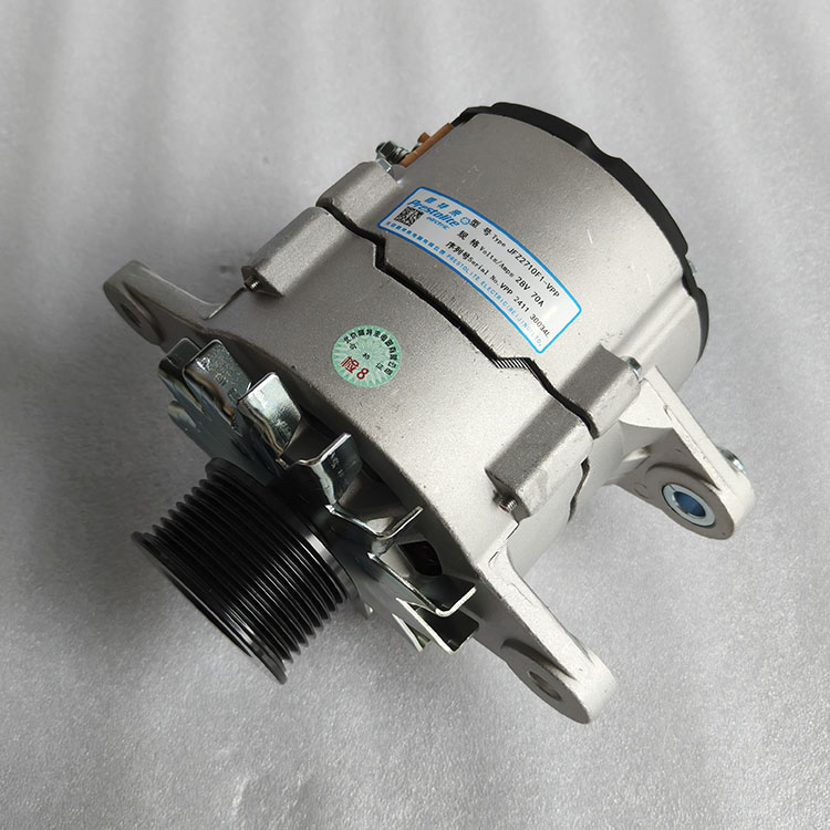 Cummins 6CT Engine Parts Alternator 3979372