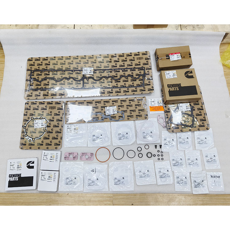 Cummins M11 Lower Gasket Kit 5560690