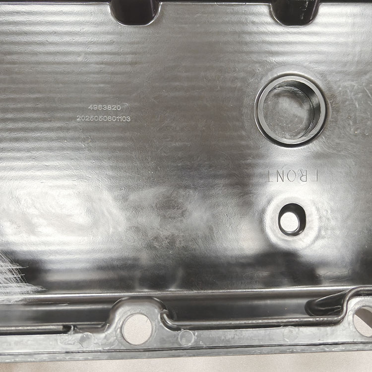 Cummins M11 Valve Cover 4963820