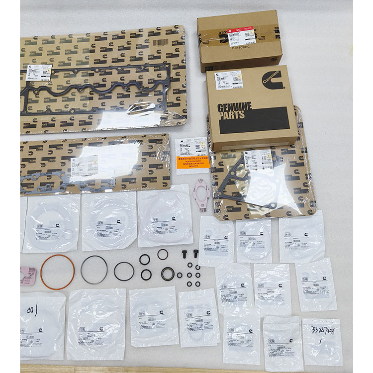 Cummins M11 Lower Gasket Kit 5560690