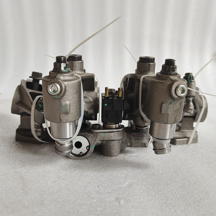 Cummins ISG Rocker Lever 5486993 3697801 3697347