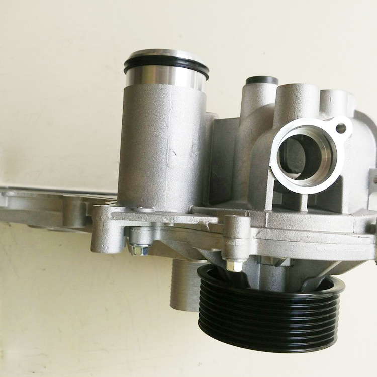 5302884 5269790 5273772 5474753 Foton ISF2.8 Engine Oil Cooler