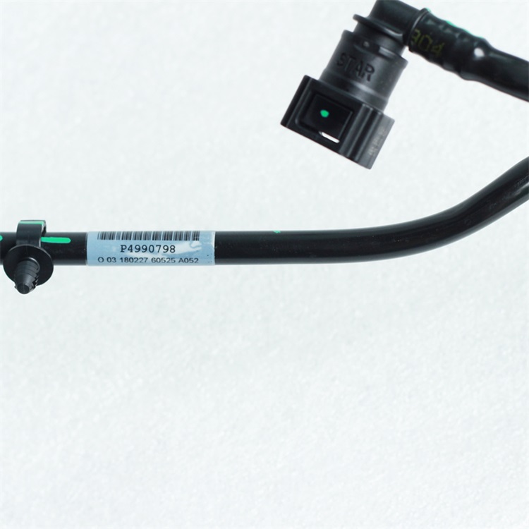 4990798 Foton ISF3.8 Engine Fuel Drain Tube