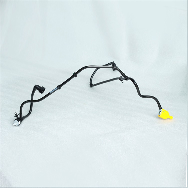 4990798 Foton ISF3.8 Engine Fuel Drain Tube