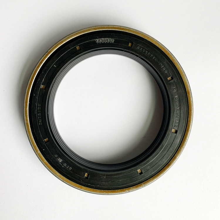 4890832 Foton ISF3.8 Engine Crankshaft Front Oil Seal