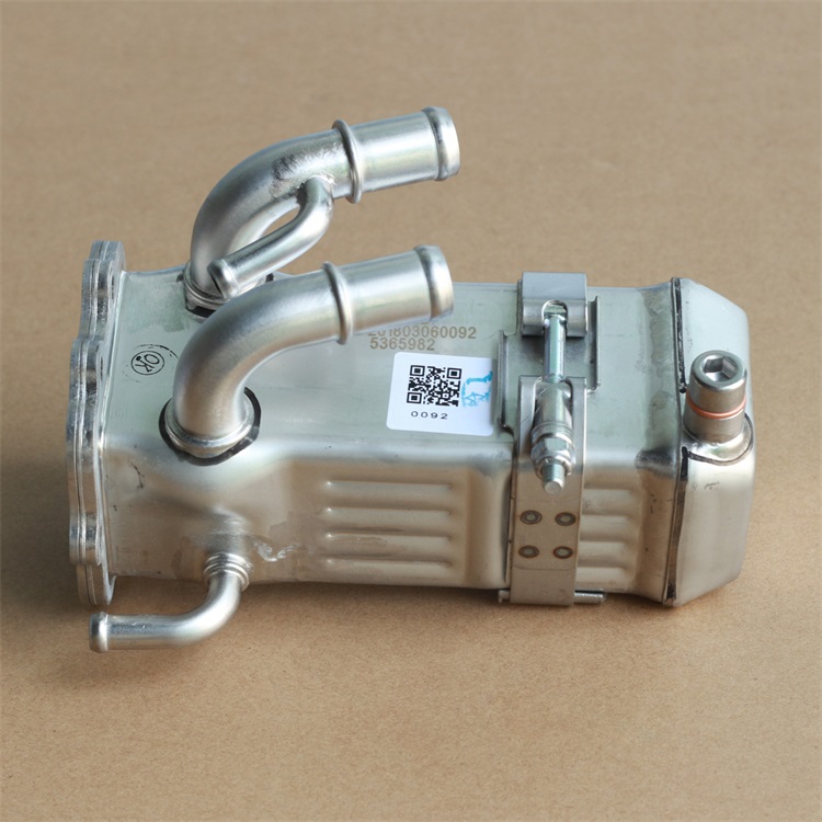 5365982 Foton ISF3.8 Engine Exhaust Gas Recirculation Cooler